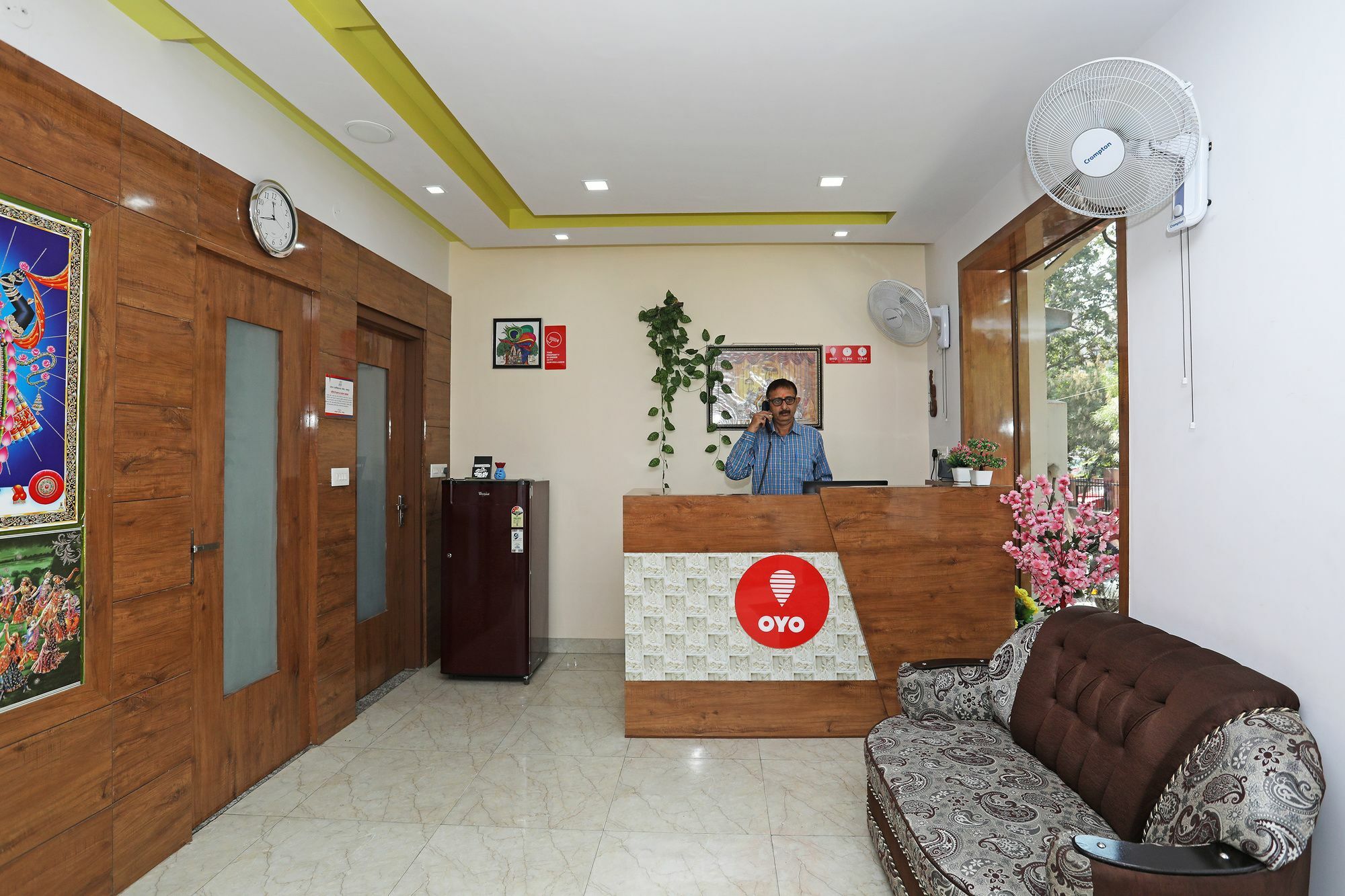 Oyo 10228 Hotel Chandramouli Jaipur Exteriör bild