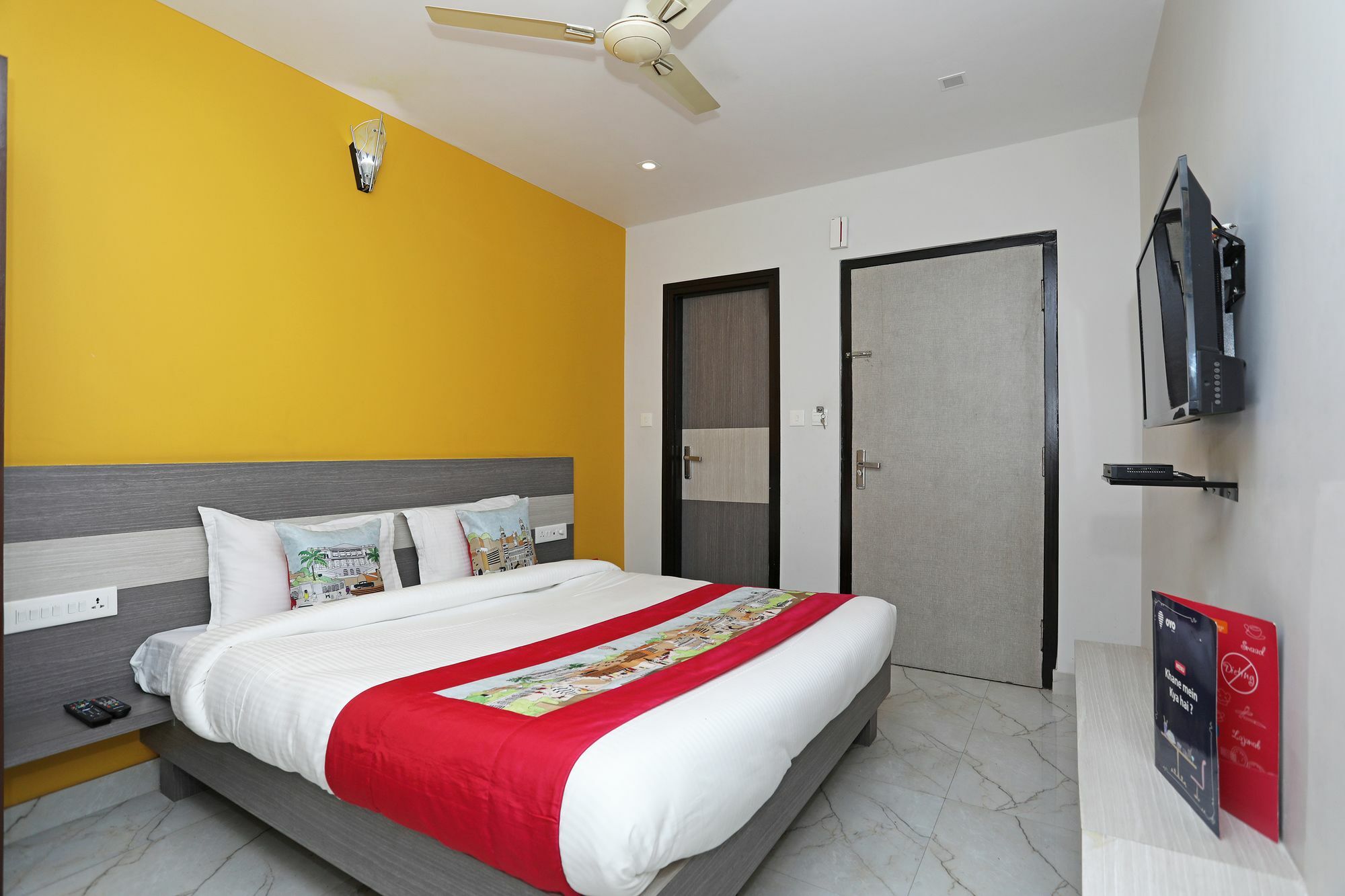 Oyo 10228 Hotel Chandramouli Jaipur Exteriör bild